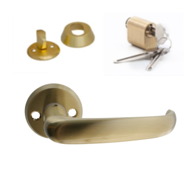 Комплект фурнитуры MULTIHELA на входную дверь в матовой латуни (ручка UL640, цилиндр, скобянка на цилиндр)