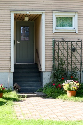 УЦЕНКА (№13) UOL1 (L1T1023WR2) Thermo KASKI со стеклом, Белая NCS S 0502-Y, 10*23, ПР, замок  LC200