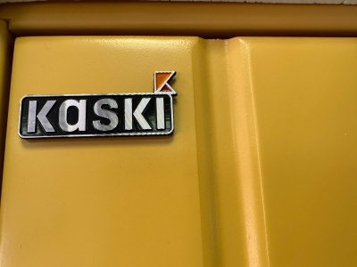 Дверь входная Kaski Kiilo Thermo, желтая, М9, левая, с замком ABLOY LC102