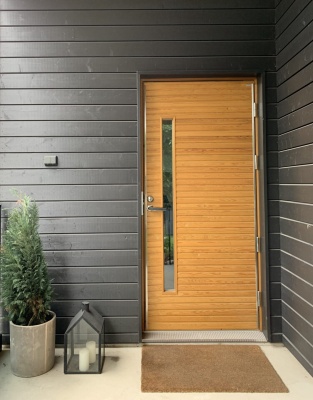 Дверь входная Kaski Puudesign Loimu